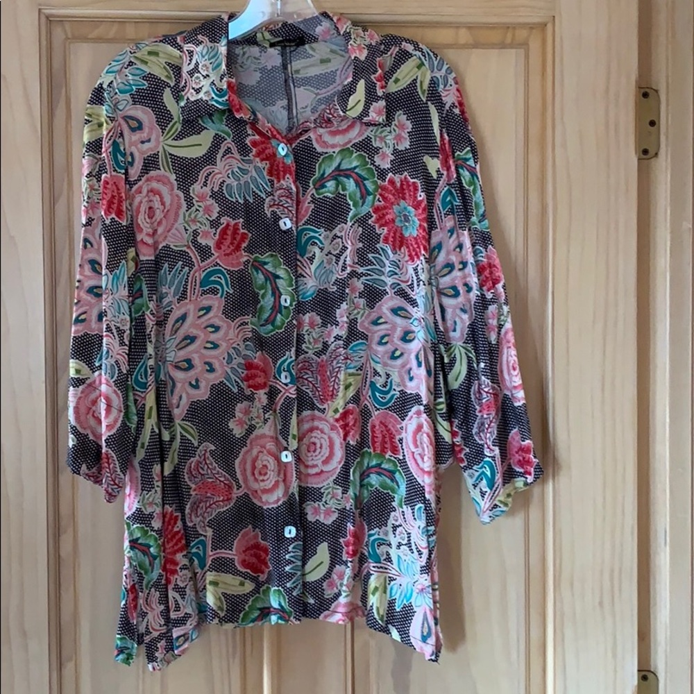 Fabulous Loco Linda Blouse